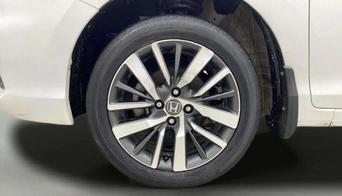 2022 Honda City 1.5L I-VTEC VX, Petrol, Manual, 33,591 km, Left Front Wheel