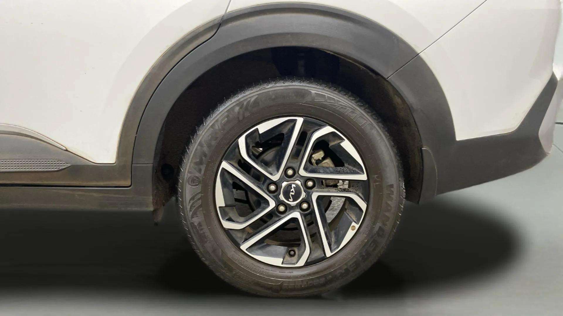 LHS-Rear-Wheel-17
