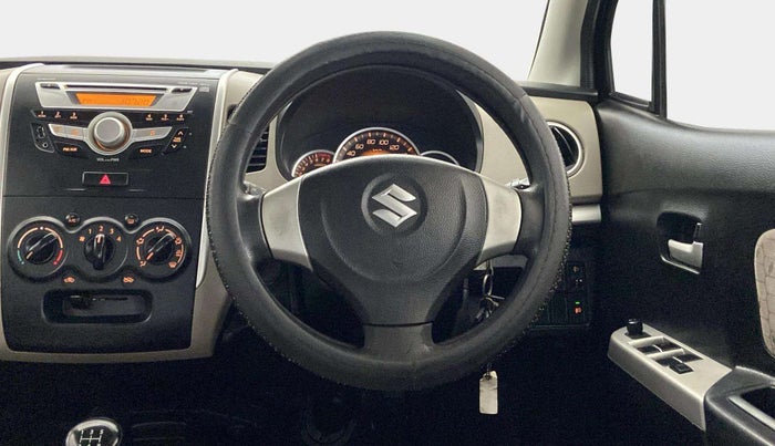 2014 Maruti Wagon R 1.0 VXI, Petrol, Manual, 31,981 km, Steering Wheel Close Up