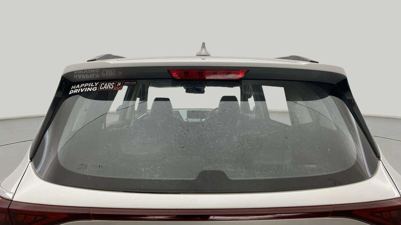 2024 KIA CARENS Prestige 1.5 Petrol 7 STR, Petrol, Manual, 23,978 km, Rear Windshield