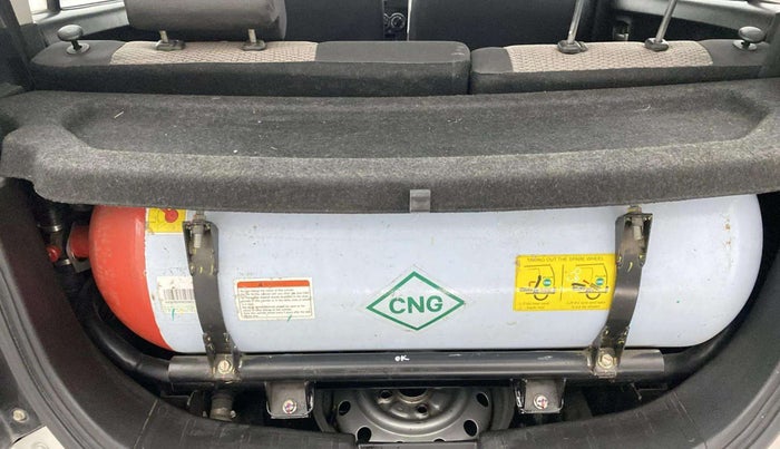 2016 Maruti Wagon R 1.0 LXI CNG, CNG, Manual, 78,233 km, Boot Inside