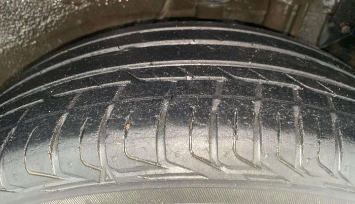 2019 Tata NEXON XZA PLUS PETROL, Petrol, Automatic, 58,673 km, Left Rear Tyre Tread