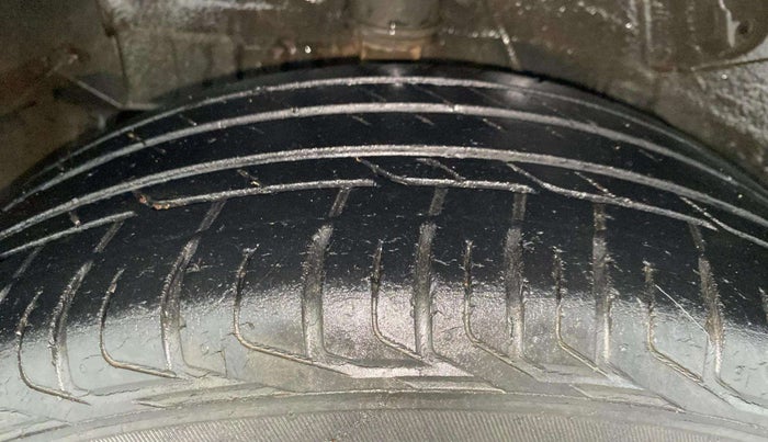 2019 Tata NEXON XZA PLUS PETROL, Petrol, Automatic, 58,673 km, Right Rear Tyre Tread