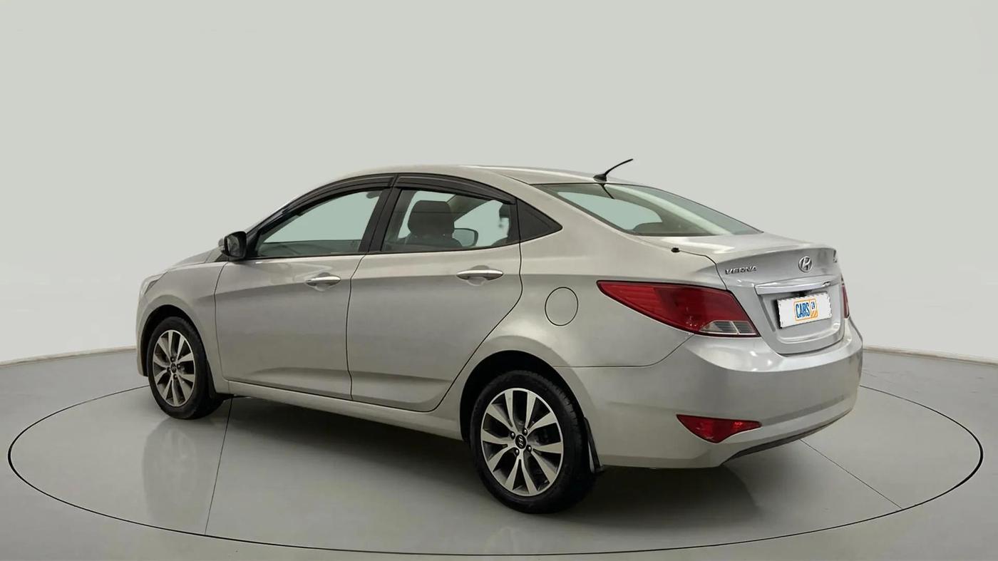 2015 Hyundai Verna FLUIDIC 4S 1.6 VTVT SX, Petrol, Manual, 18,363 km, Left Back Diagonal