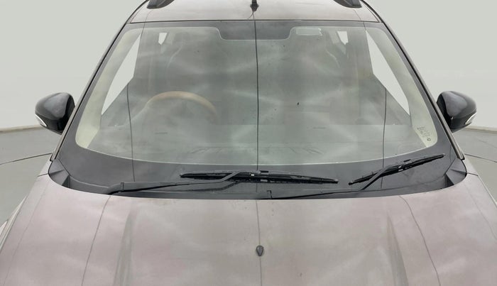 2023 Renault TRIBER RXZ, Petrol, Manual, 30,418 km, Front Windshield