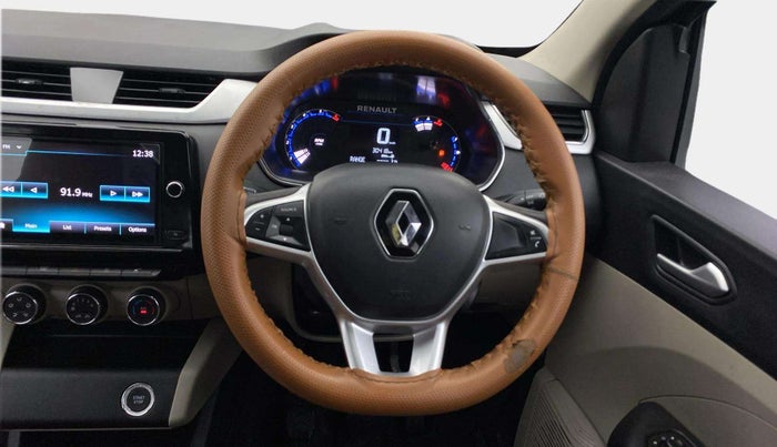 2023 Renault TRIBER RXZ, Petrol, Manual, 30,418 km, Steering Wheel Close Up