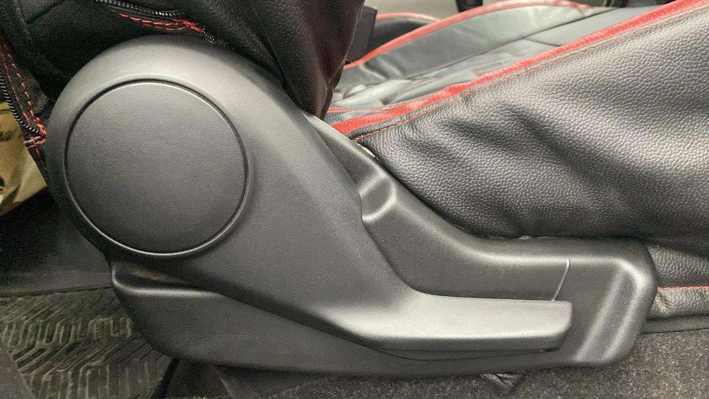 2018 Maruti IGNIS ZETA 1.2, Petrol, Manual, 27,652 km, Driver Side Adjustment Panel