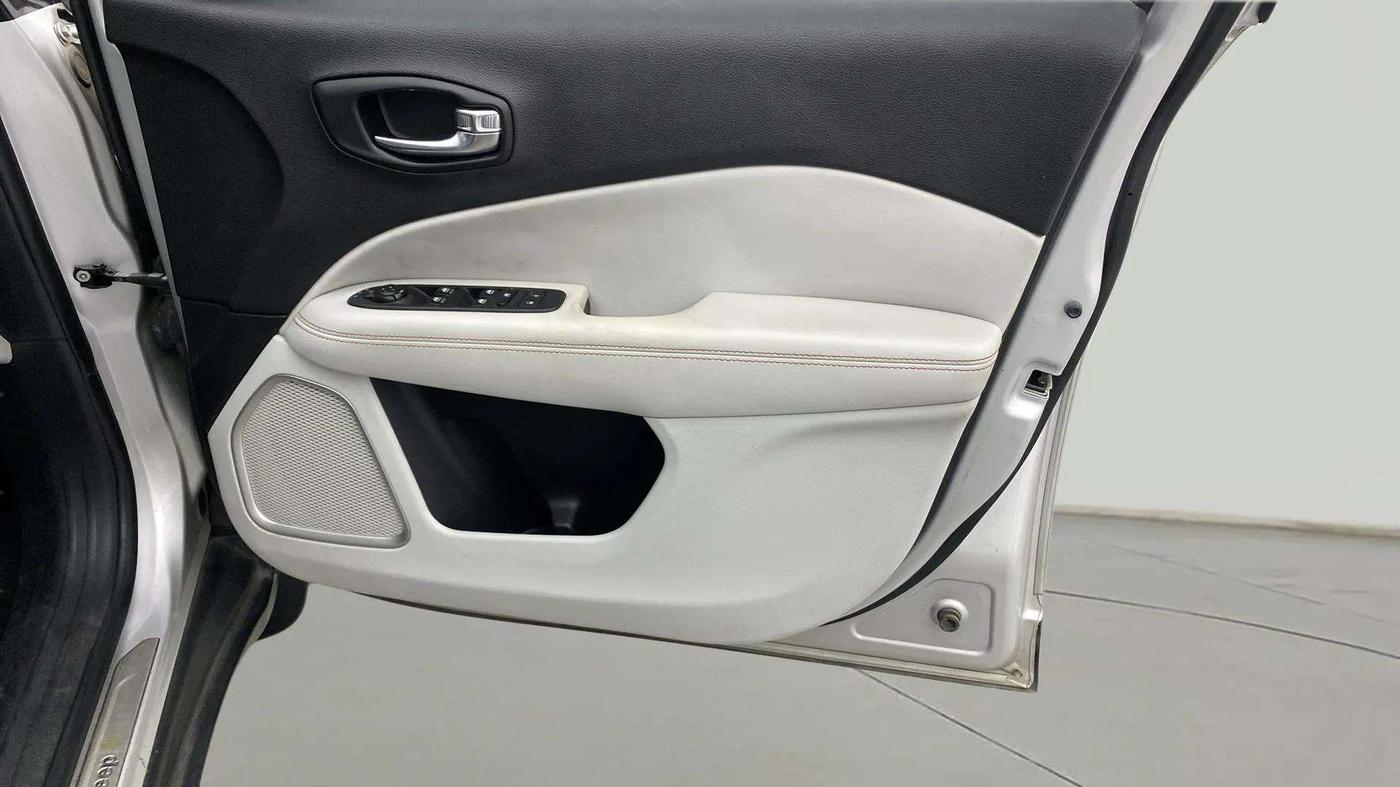 2019 Jeep Compass LIMITED (O) 2.0 DIESEL, Diesel, Manual, 48,828 km, Driver Side Door Panels Control
