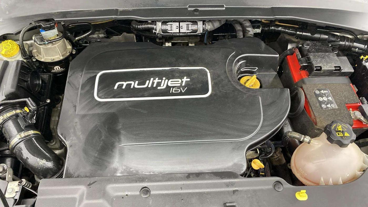 2019 Jeep Compass LIMITED (O) 2.0 DIESEL, Diesel, Manual, 48,828 km, Engine View