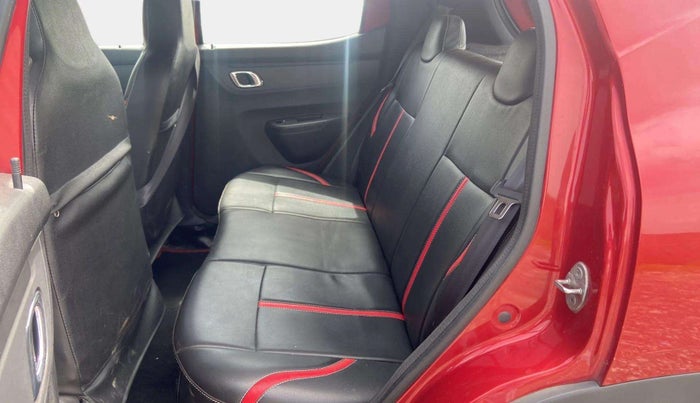 2019 Renault Kwid RXT 1.0 (O), CNG, Manual, 31,911 km, Right Side Rear Door Cabin