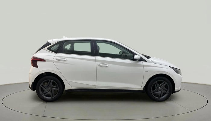 2021 Hyundai NEW I20 SPORTZ 1.2 AT, Petrol, Automatic, 36,606 km, Right Side View