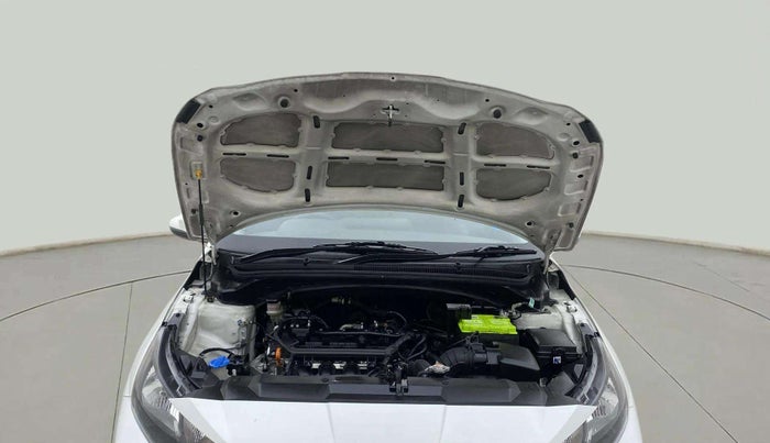 2021 Hyundai NEW I20 SPORTZ 1.2 AT, Petrol, Automatic, 36,606 km, Open Bonet