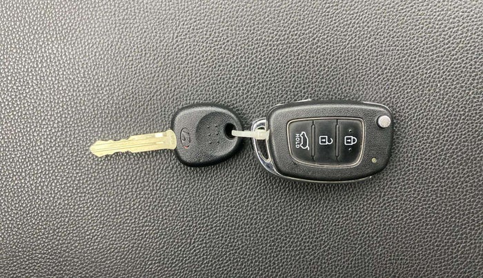 2021 Hyundai NEW I20 SPORTZ 1.2 AT, Petrol, Automatic, 36,606 km, Key Close Up