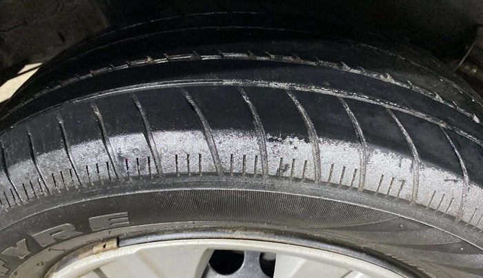 2022 Honda Amaze 1.2L I-VTEC S, Petrol, Manual, 52,845 km, Left Front Tyre Tread