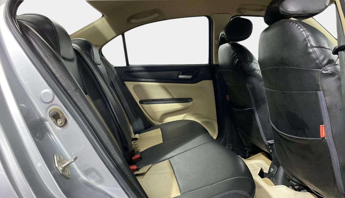 2022 Honda Amaze 1.2L I-VTEC S, Petrol, Manual, 52,845 km, Right Side Rear Door Cabin