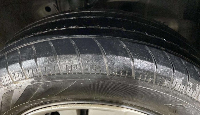 2022 Honda Amaze 1.2L I-VTEC S, Petrol, Manual, 52,845 km, Right Front Tyre Tread