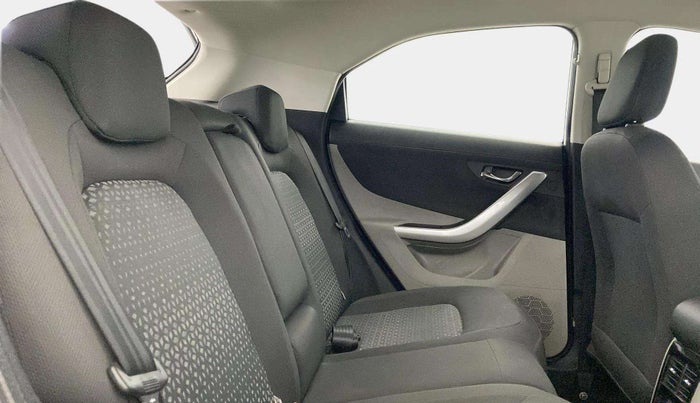 2018 Tata NEXON XZ PLUS PETROL DUAL TONE, Petrol, Manual, 58,443 km, Right Side Rear Door Cabin