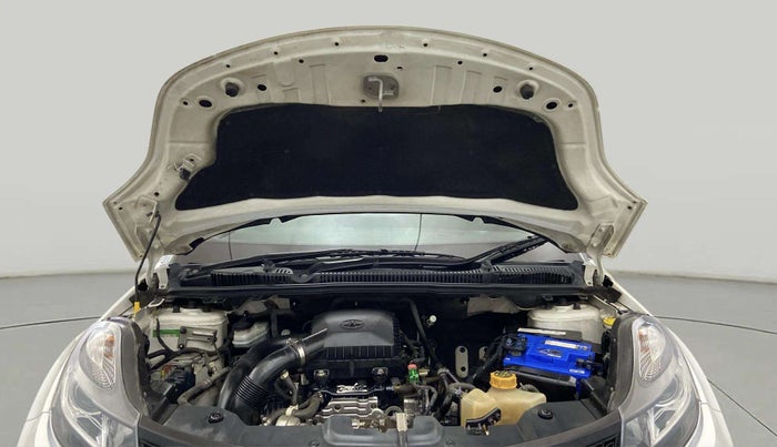 2018 Tata NEXON XZ PLUS PETROL DUAL TONE, Petrol, Manual, 58,443 km, Open Bonet