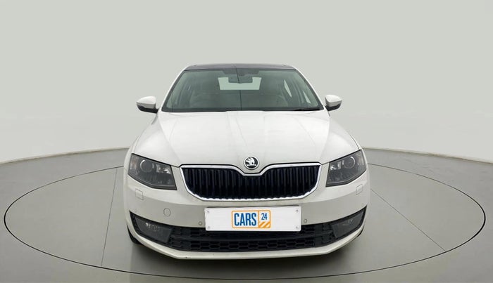 2016 Skoda Octavia STYLE PLUS AT 1.8 TSI, Petrol, Automatic, 79,357 km, Front