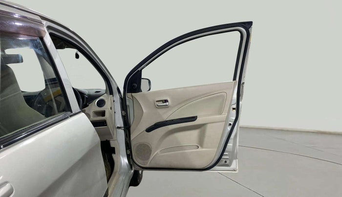 2017 Maruti Celerio VXI, Petrol, Manual, 80,294 km, RHS Front Door