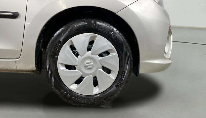 2017 Maruti Celerio VXI, Petrol, Manual, 80,294 km, Right Front Wheel