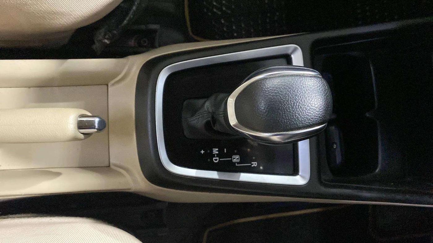 2017 Maruti Dzire ZXI AMT, Petrol, Automatic, 19,613 km, Gear Lever
