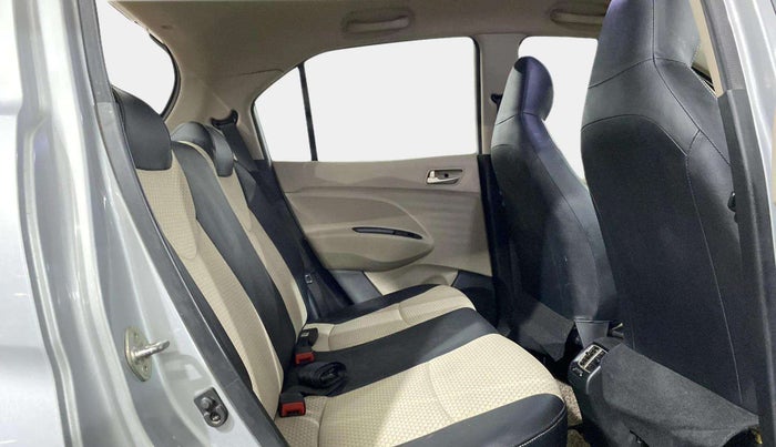 2019 Hyundai NEW SANTRO SPORTZ AMT, Petrol, Automatic, 30,216 km, Right Side Rear Door Cabin