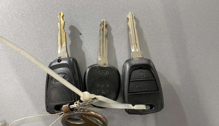 2019 Hyundai NEW SANTRO SPORTZ AMT, Petrol, Automatic, 30,216 km, Key Close Up