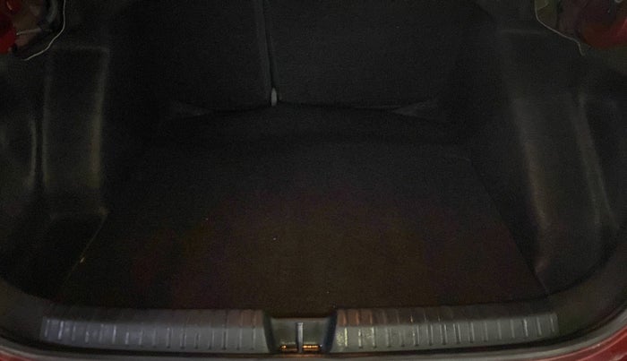 2023 Volkswagen VIRTUS TOPLINE TSI 1.0 AT, Petrol, Automatic, 13,772 km, Boot Inside