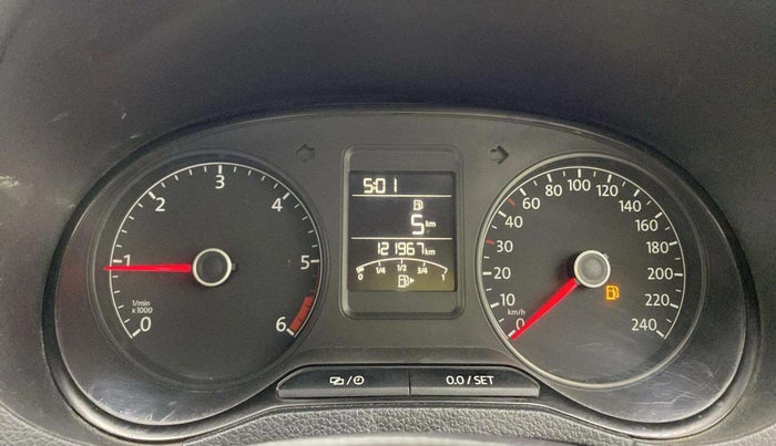 2016 Volkswagen Ameo HIGHLINE1.5L, Diesel, Manual, 1,21,952 km, Odometer Image