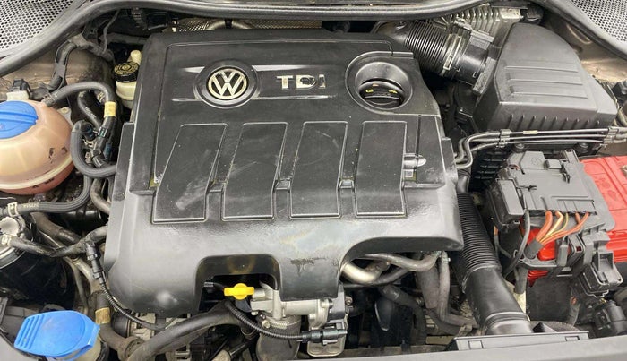 2016 Volkswagen Ameo HIGHLINE1.5L, Diesel, Manual, 1,21,952 km, Engine View