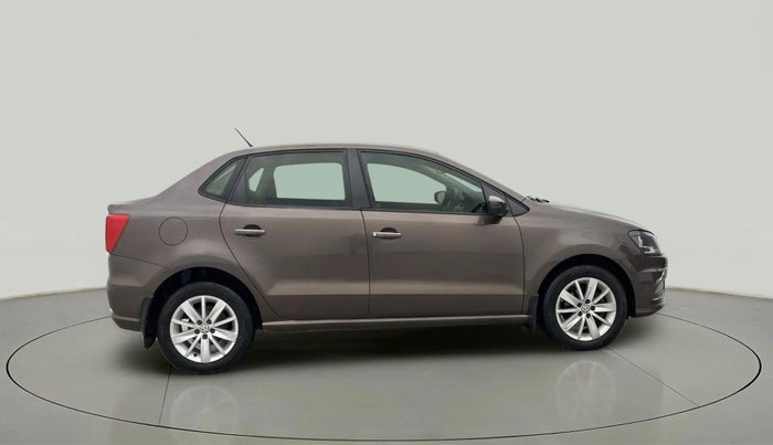 2016 Volkswagen Ameo HIGHLINE1.5L, Diesel, Manual, 1,21,952 km, Right Side View