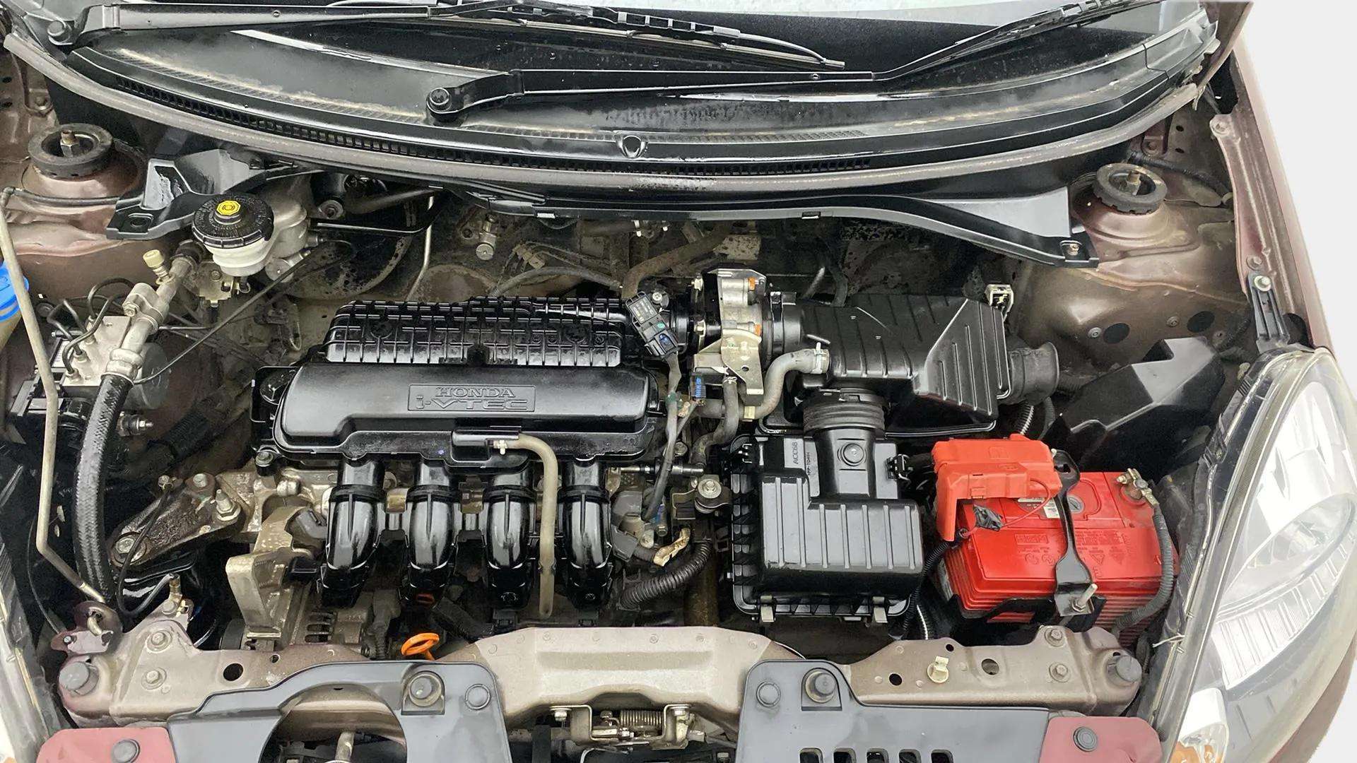 Engine-Left-Aligned-12