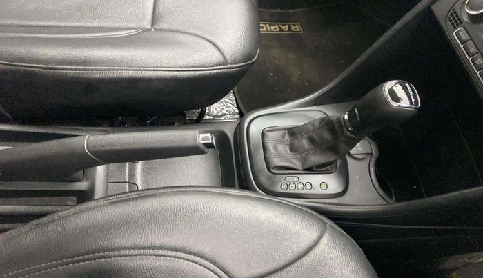 2021 Skoda Rapid AMBITION AT TSI, Petrol, Automatic, 47,988 km, Gear Lever