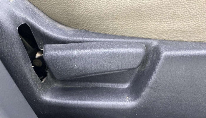 2017 Maruti Alto K10 VXI (O) AMT, Petrol, Automatic, 69,088 km, Driver Side Adjustment Panel