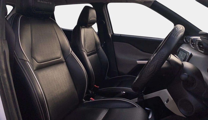 2021 Nissan MAGNITE XV MT, Petrol, Manual, 26,137 km, Right Side Front Door Cabin