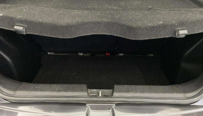 2017 Maruti Baleno DELTA PETROL 1.2, Petrol, Manual, 63,509 km, Boot Inside