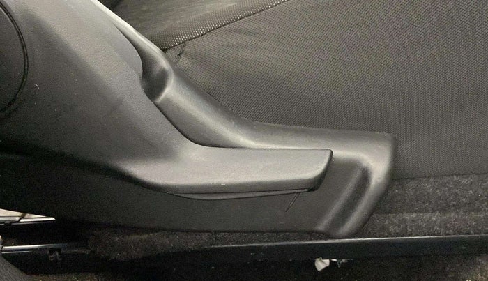 2017 Maruti Baleno DELTA PETROL 1.2, Petrol, Manual, 63,509 km, Driver Side Adjustment Panel