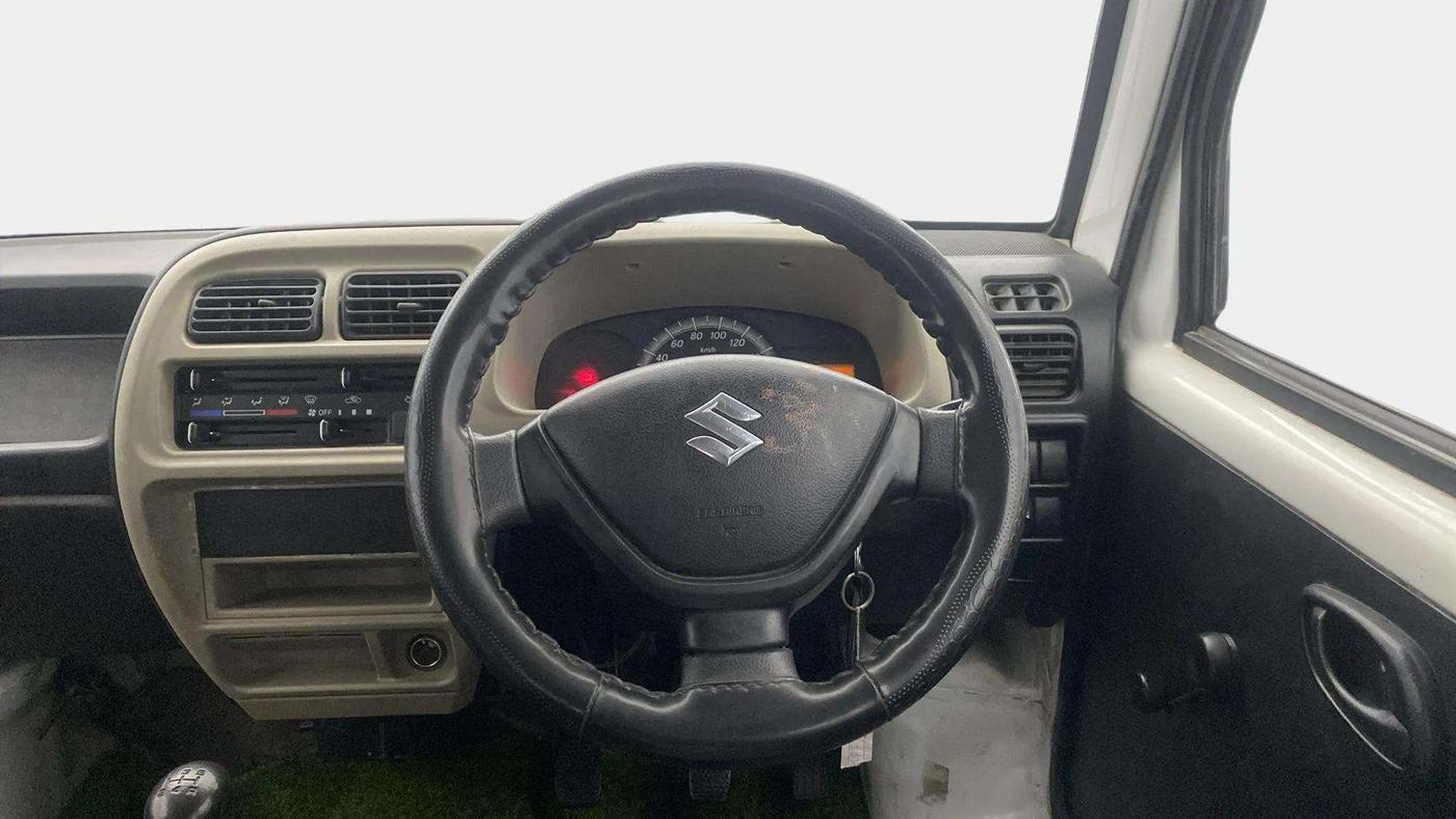 2021 Maruti Eeco TOUR V 7 STR, Petrol, Manual, 40,717 km, Steering Wheel Close Up