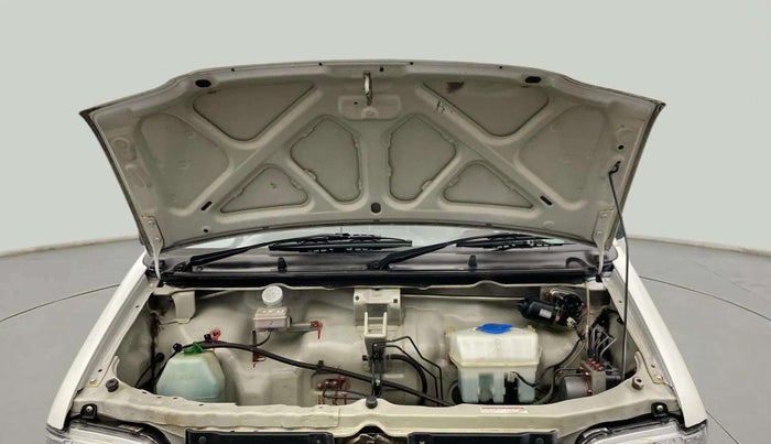 2021 Maruti Eeco TOUR V 7 STR, Petrol, Manual, 40,717 km, Open Bonet