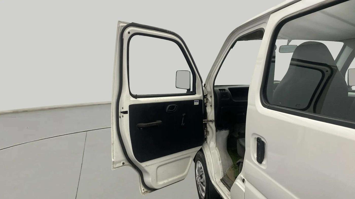 2021 Maruti Eeco TOUR V 7 STR, Petrol, Manual, 40,717 km, LHS Front Door
