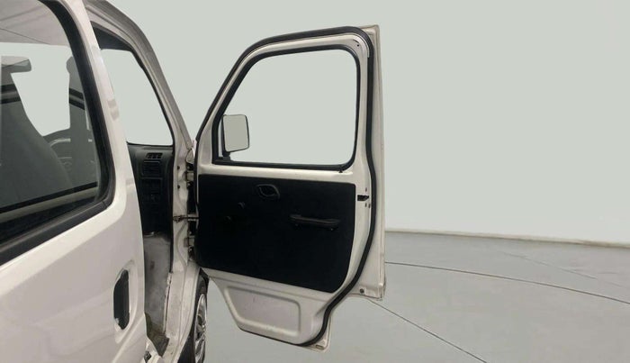 2021 Maruti Eeco TOUR V 7 STR, Petrol, Manual, 40,717 km, RHS Front Door