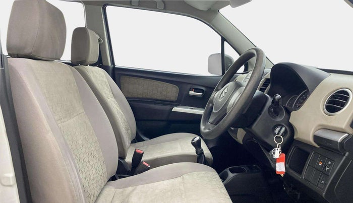 2013 Maruti Wagon R 1.0 VXI, Petrol, Manual, 40,040 km, Right Side Front Door Cabin