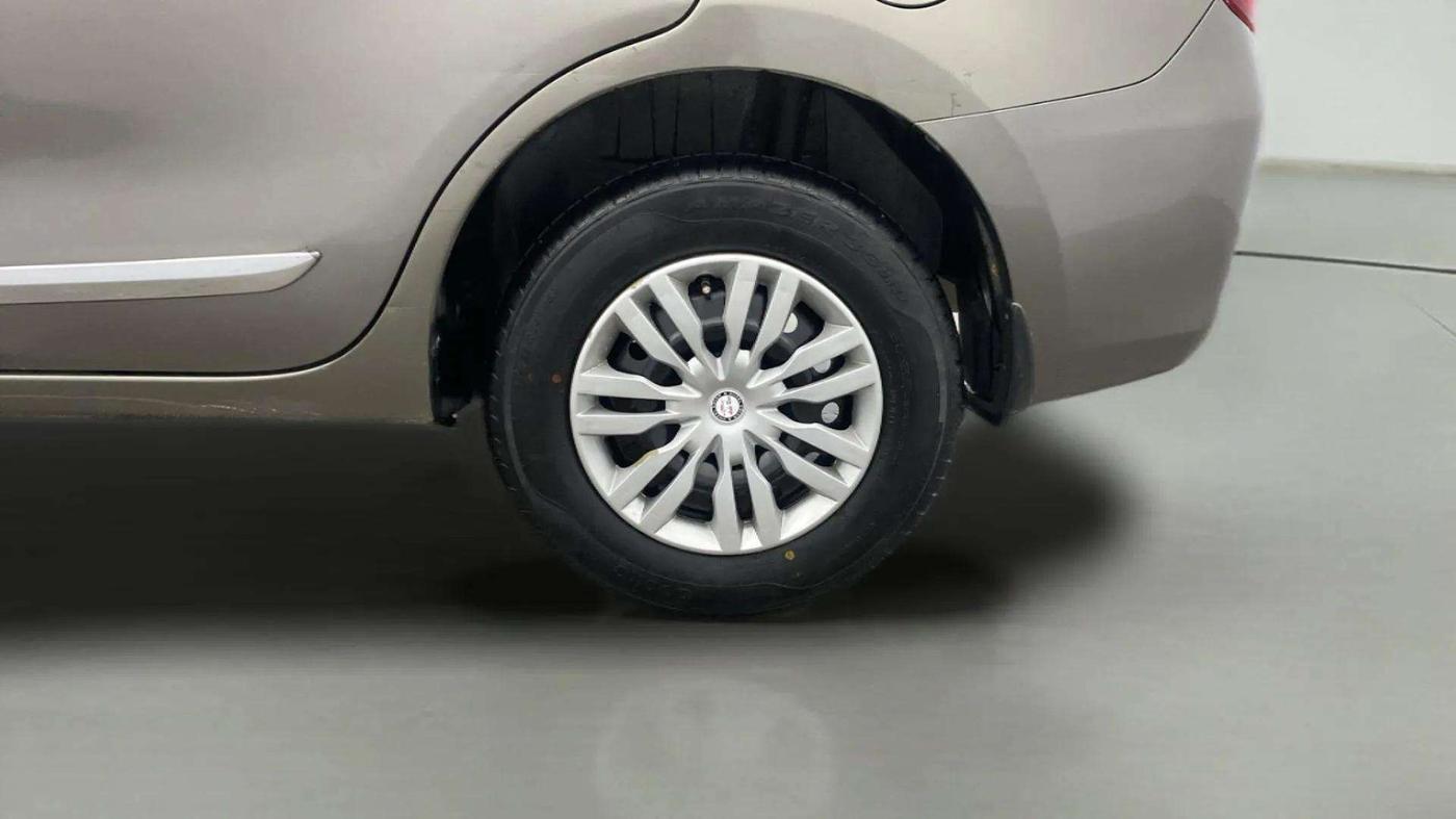 2019 Maruti Dzire VXI AMT, Petrol, Automatic, 51,662 km, Left Rear Wheel