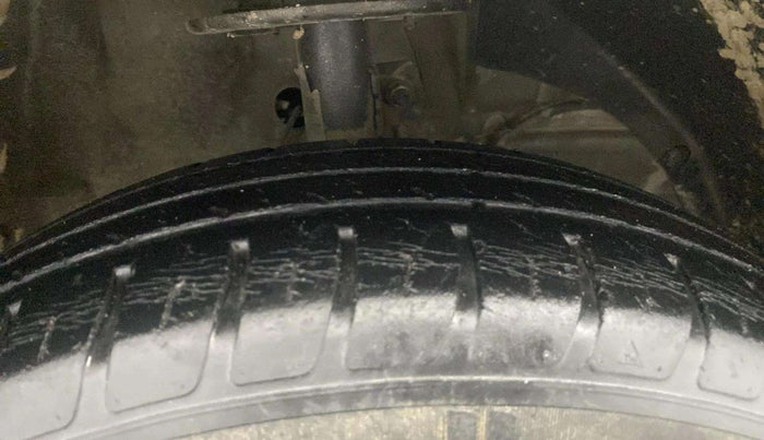 2019 Maruti Dzire VXI AMT, Petrol, Automatic, 51,662 km, Right Front Tyre Tread