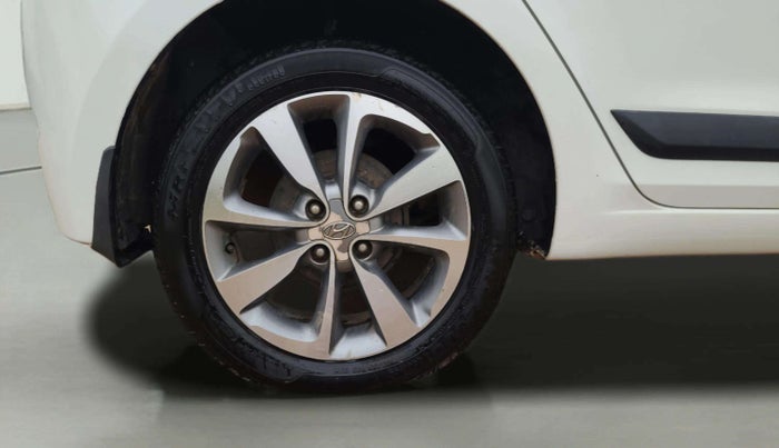 2016 Hyundai Elite i20 ASTA 1.2 (O), Petrol, Manual, 48,213 km, Right Rear Wheel