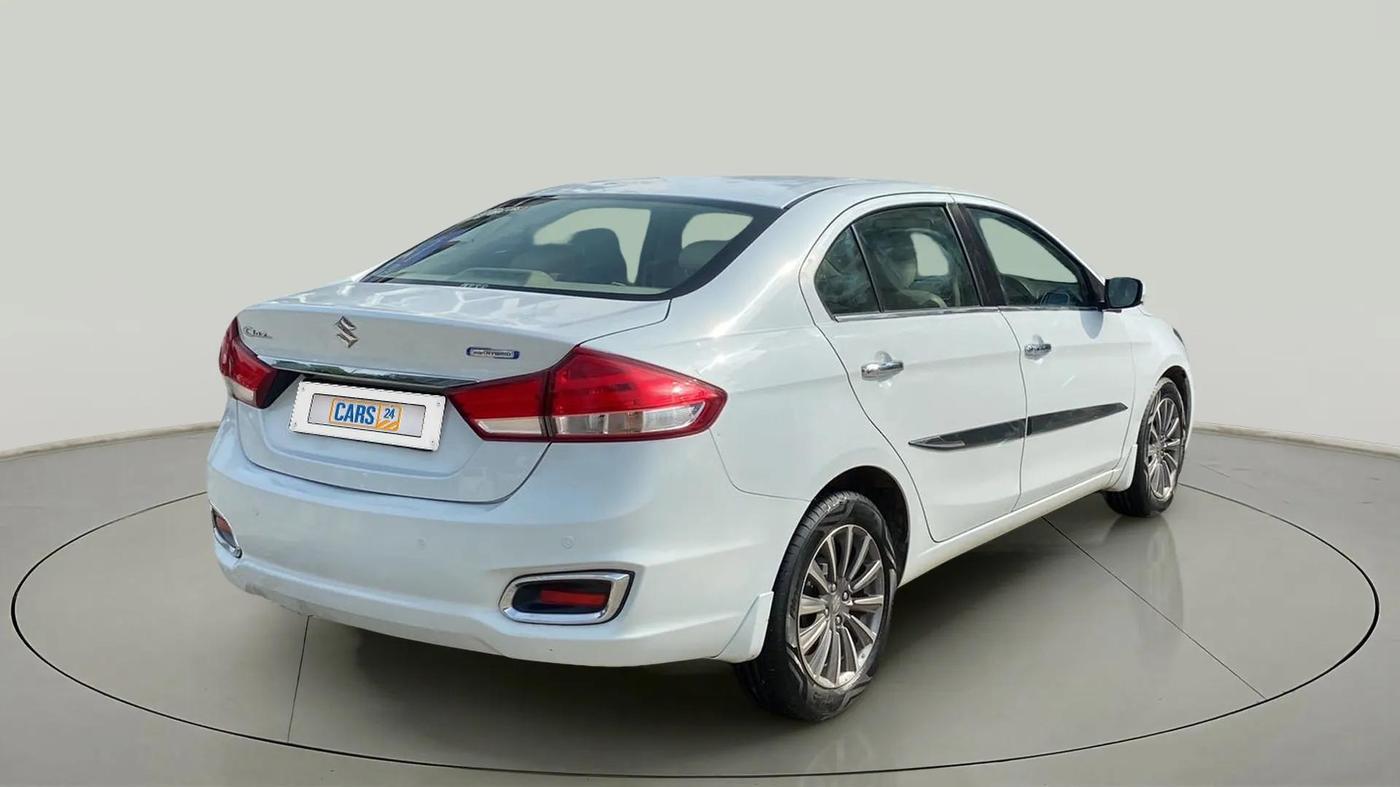 2020 Maruti Ciaz ALPHA  AT 1.5 SHVS PETROL, Petrol, Automatic, 1,12,265 km, Right Back Diagonal