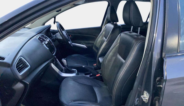 2020 Maruti S Cross ALPHA AT1.5, Petrol, Automatic, 48,989 km, Right Side Front Door Cabin