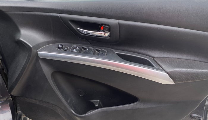 2020 Maruti S Cross ALPHA AT1.5, Petrol, Automatic, 48,989 km, Driver Side Door Panels Control