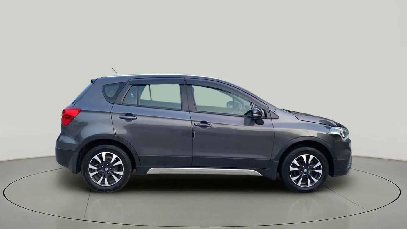 2020 Maruti S Cross ALPHA AT1.5, Petrol, Automatic, 49,004 km, Right Side View